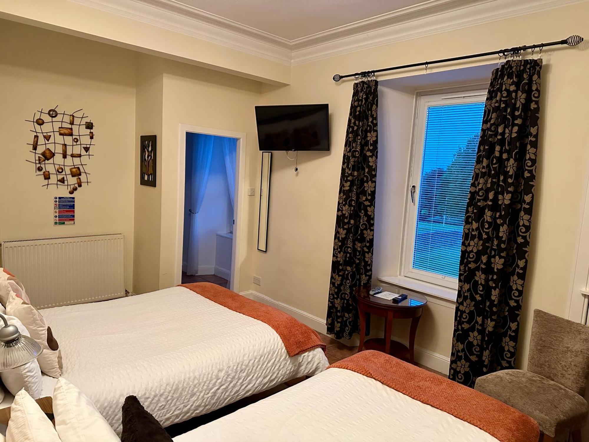 The Elbow Room Керкколди Экстерьер фото